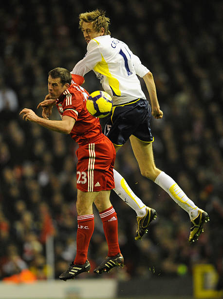 中场核心的 中场核心的