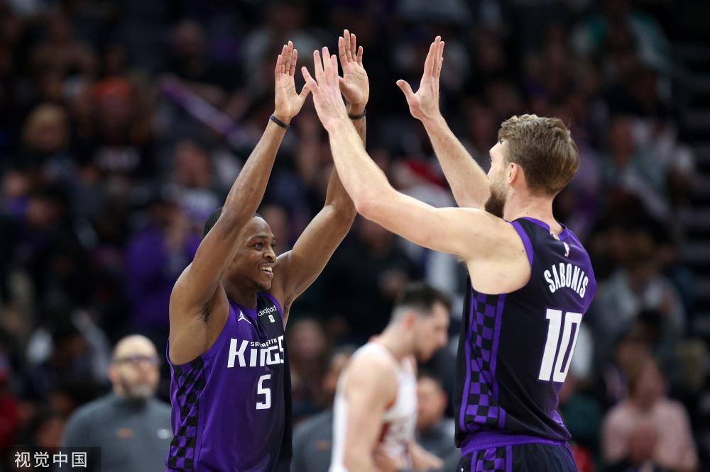 仅决定着两 仅决定着两